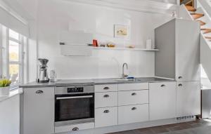 1 Bedroom Cozy Apartment In Svendborg