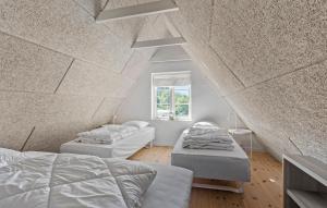 1 Bedroom Cozy Apartment In Svendborg