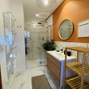 Maisons de vacances Le Clos Du Moulin 4 - Maison, jardin, 3 chambres, pres d'Avignon en Provence : photos des chambres