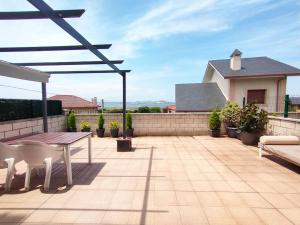 La Rotiza II Terraza con vistas al mar