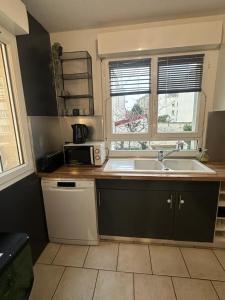 Maisons de vacances Grande Maison proche Paris 10 12 personnes : photos des chambres