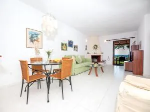 Captain’s Sea Suite - Mola Kalyva