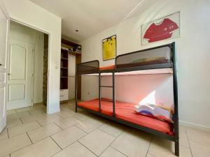 Villas Villa des Perdrix - Piscine et Clim - 120m2 : photos des chambres