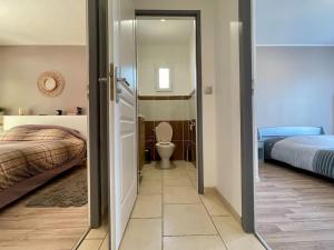 Villas Villa des Perdrix - Piscine et Clim - 120m2 : photos des chambres