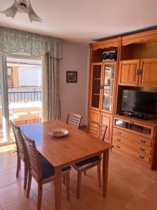 Apartamento con piscina en Torrox Costa, Málaga