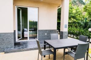 Garden Appartment Fichoza 3 - 80m from the sea