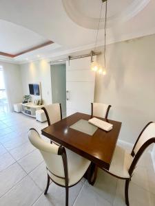 Ótima Localização Quadra Mar a 50m da Praia