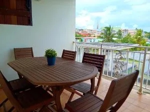 Joli appartement à 5 min de la plage - 勒沃克兰