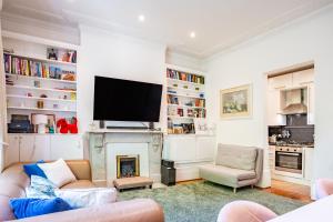 Top-quality flat in central London
