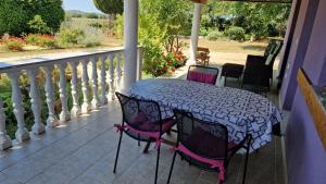 Charming cozy holliday house 2+2 - 4hvězdičkové hotely ve městě Valtura