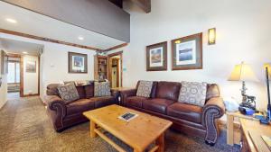 Horizons Condo 4 #166