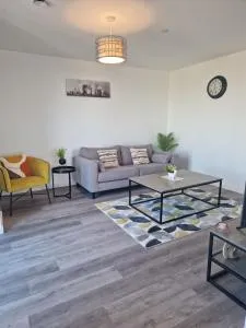 3 Bedroom Apartment in Preston - Stunning City View - 沃利