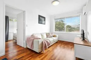 Opposite Rippon Lea Estate - Elsternwick