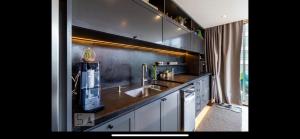 Garden View Studio - apto de luxo no coração de SP