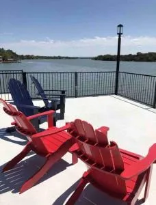 LUMU Lake House - Sunrise Beach Village