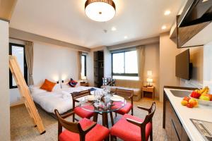 ENT TERRACE AKIHABARA