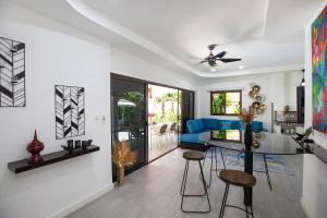 Villa Paradise Island