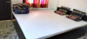 Baidyanath Ashram Deoghar AC Rooms