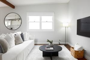 Austin Cottage - 1 bed option - Pet Friendly!