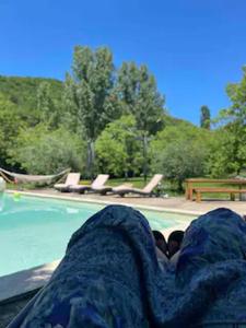 Domaine du Bonheur en Pierre avec Piscine, Proche Sarlat