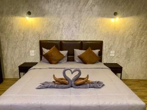 บ้านต้นไม้เพลส อุทัยธานี