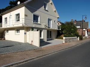 Appartements Le Petit Clos Des Camelias : photos des chambres