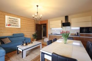 APARTAMENT "NA MOCARNI"