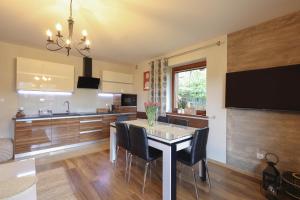 APARTAMENT "NA MOCARNI"