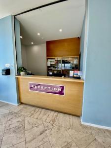 Ocean Beach Hotel
