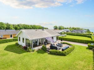 4 star holiday home in Juelsminde-By Traum