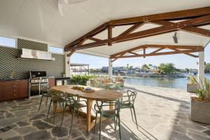 Waterfront Bliss on Maroochydore Canal