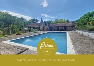 Maltrait, Maison familiale avec piscine - Gennetines