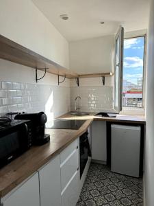 Appartement F2, proche métro