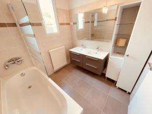 Maison Spacieuse et Confortable