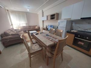 Apartment for holiday in Valona