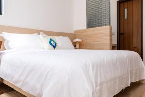 Phòng Giường Đôi Nhỏ (Small Double Room)