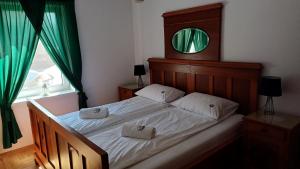 NAD JEZIOREM - Apartamenty