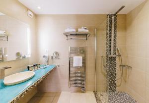 Hotels Hotel Liberata & Spa : Chambre Familiale - Vue sur Mer