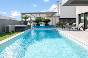 Designer Villa Luna near the sea in Volme , Pula 