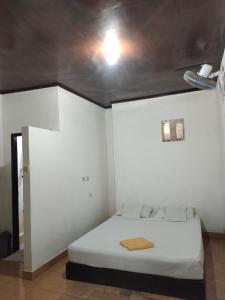Phòng Giường Đôi Hạng Bình Dân (Budget Double Room)