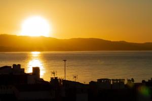 MARBELLA BANUS SUITES - Brand New and Exclusive Banus Port Seafront Flat