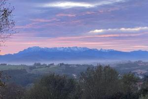El Balcón de Comillas, chalet con jardín