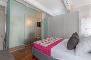 Ferrara Center Bi-Level Beauty Apartment