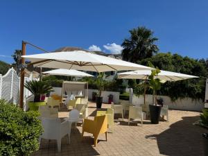 Il Caimano B & B, con piscina dall11 Luglio al 31 Agosto