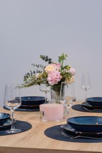 Kiełkowskiego Modern & Comfy Apartment with Balcony Cracow by Noclegi Renters