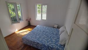 House Sleeps 6-Garden-FreeParking-Bbq-Patio