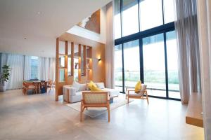 One River Pool Villas Da Nang