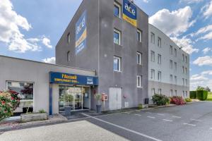 Hotels Ace Hotel Montlucon : photos des chambres
