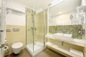 Executive Double or Twin Room room in Hotel Duo