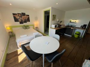 Sejours chez l'habitant La Maison Fiets Meuse & Velo : photos des chambres